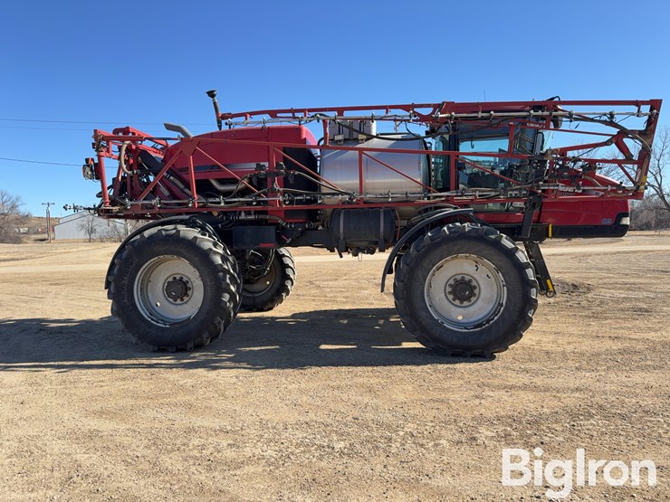 2012-case-ih-patriot-4430-image-4