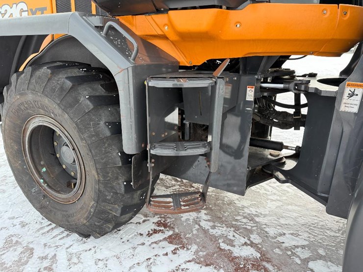 2019-case-621g-xt-image-16