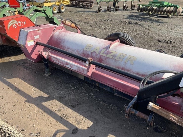 balzer-18'-pull-pto-chopper-image-9