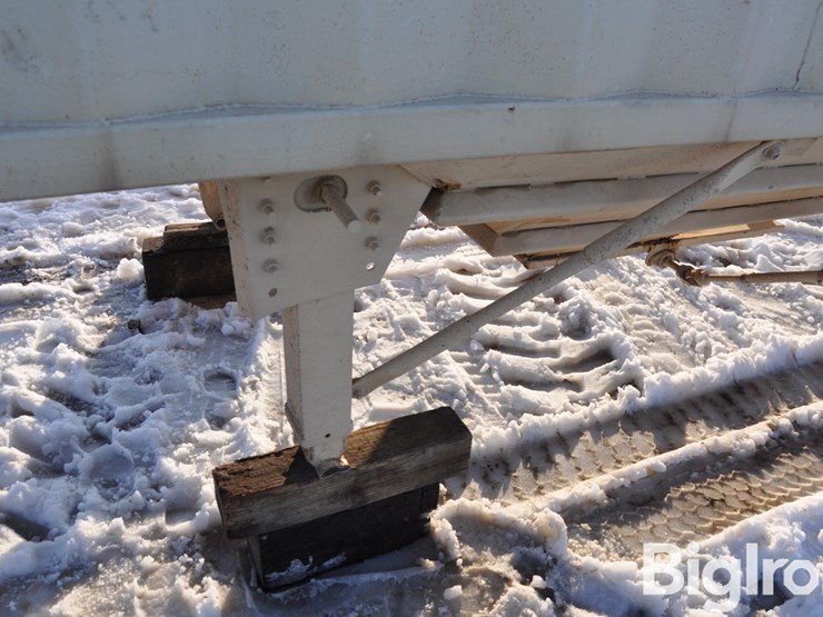 t/a-steel-grain-trailer-image-14