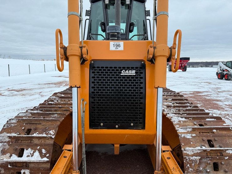 2011-case-1650l-xlt-image-30