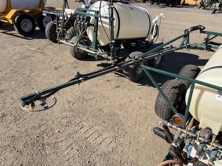 pbm-100g-poly-tank-pull-strip-sprayer,-20'-image-8