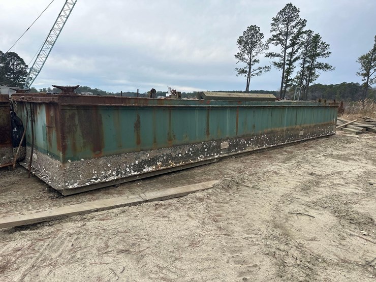 shugart-10x40-sectional-barge-image-3