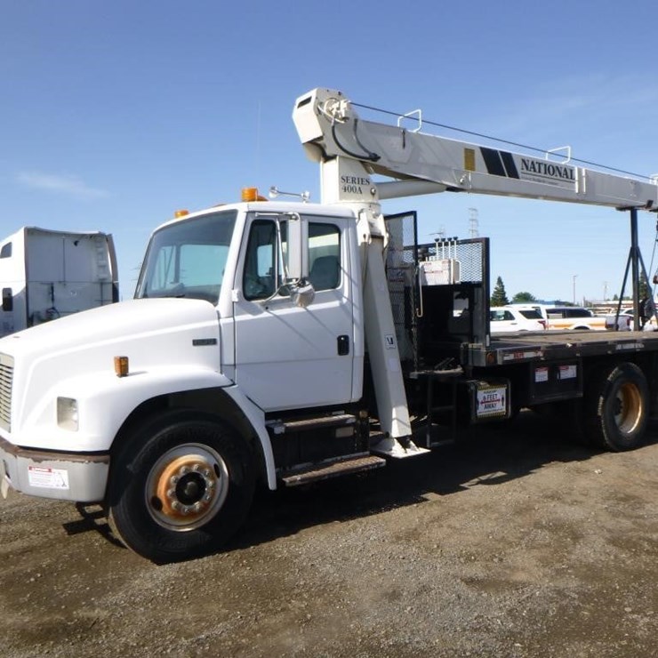 2000 FREIGHTLINER FL70