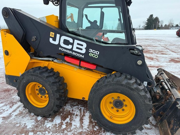 jcb-300-image-17