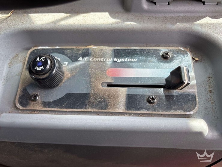 2024-kubota-svl97-2-image-28