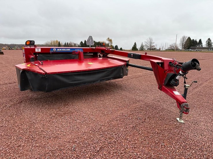 new-holland-210-image-1