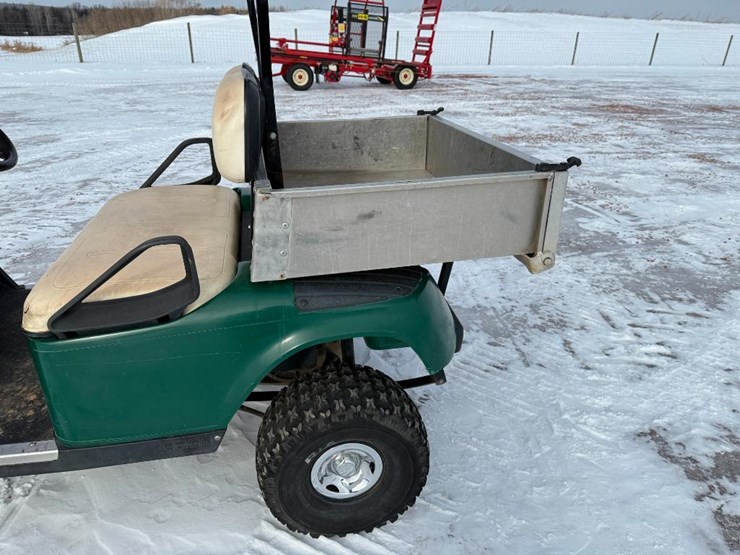 #109-•-lot-109-image-17