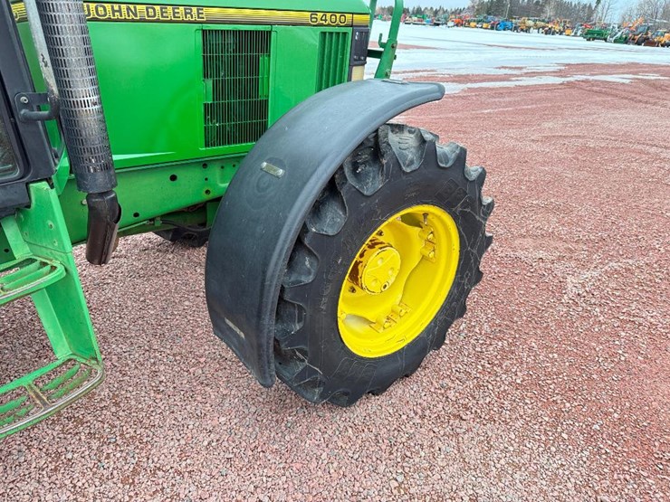 john-deere-6400-image-9