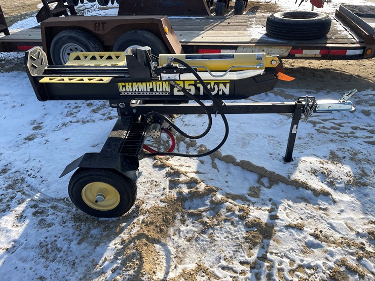 #220-•-champion-25-ton-wood-splitter-image-4