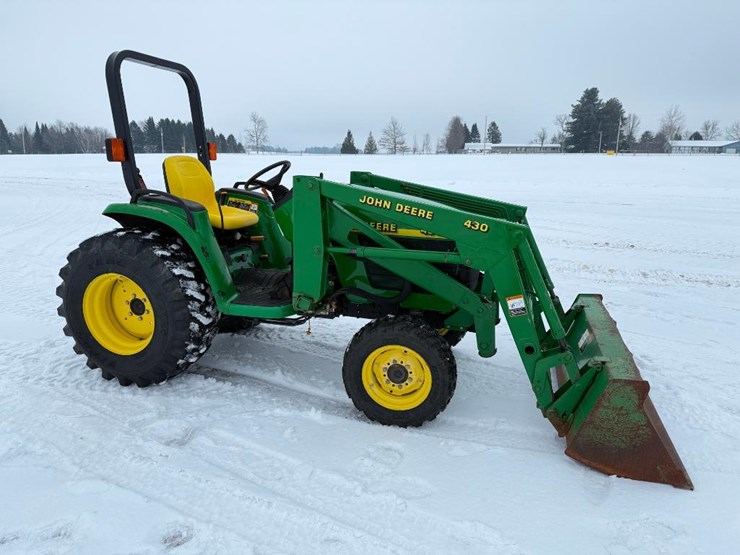 john-deere-4300-image-3
