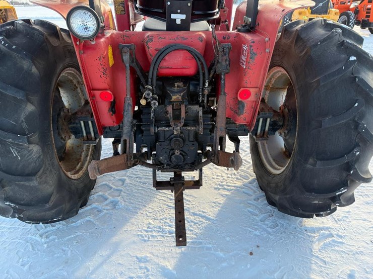 case-ih-485-image-40