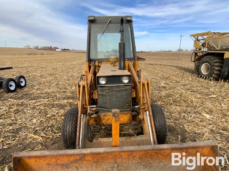 1975-case-580b-image-12