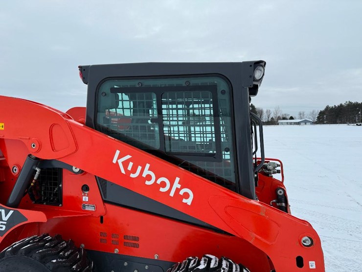 kubota-ssv75-image-19