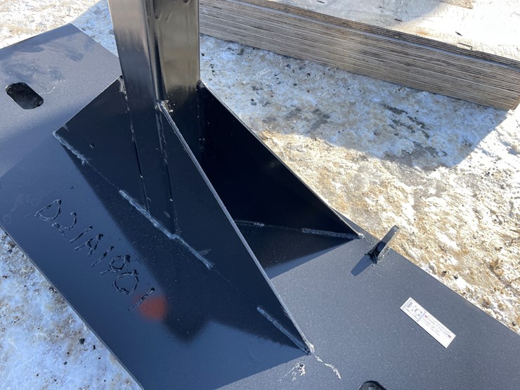 #2508-•-new-kc-skid-steer-2"-hitch-receiver-image-5