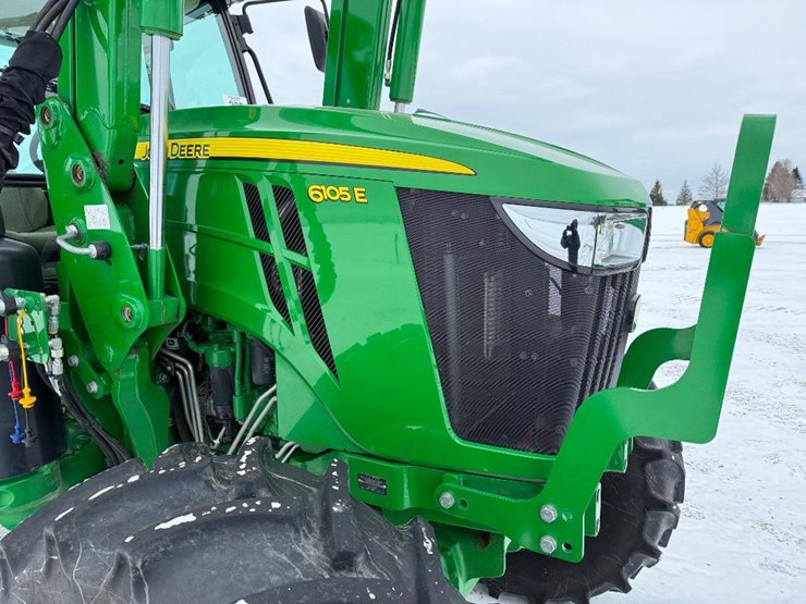 john-deere-6105e-image-33