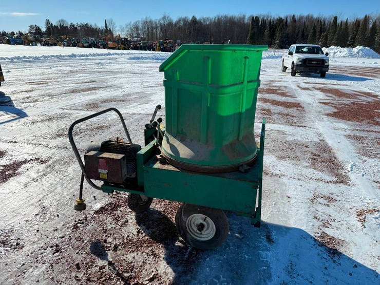 #355-•-lot-355-image-4