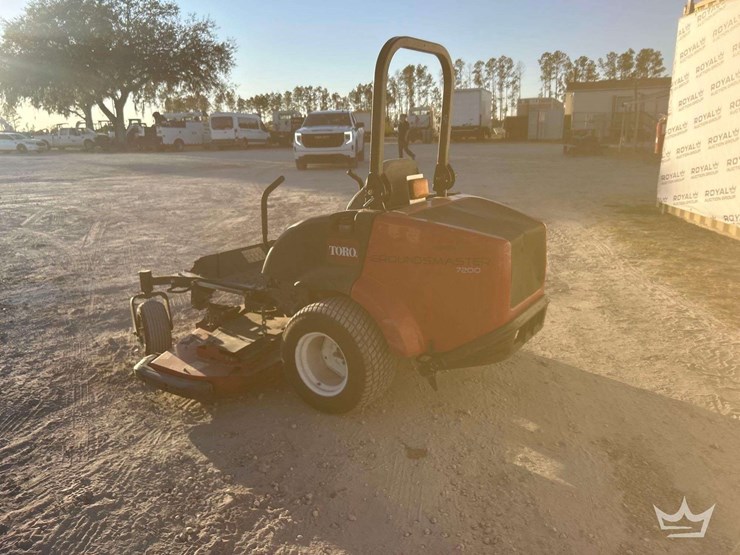 2019-toro-groundsmaster-7200-image-4
