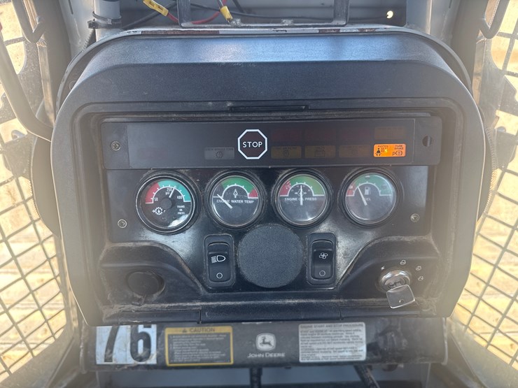 2002-deere-650h-lgp-image-20