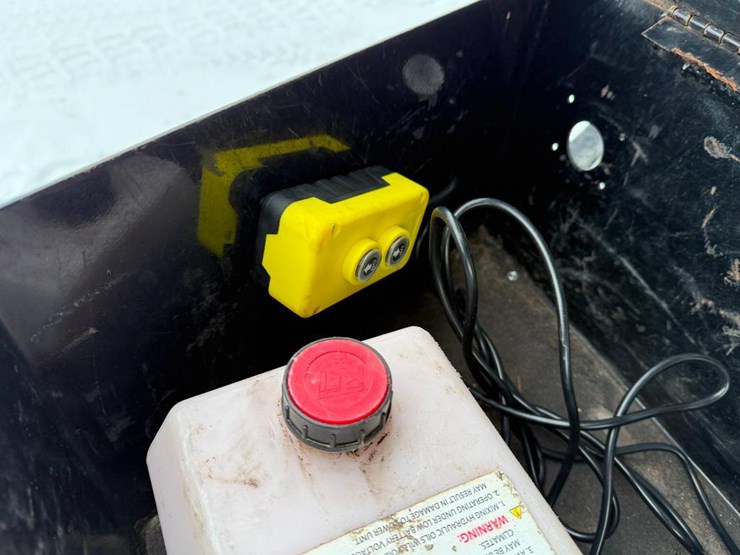 2022-axle-dump-trailer-image-25