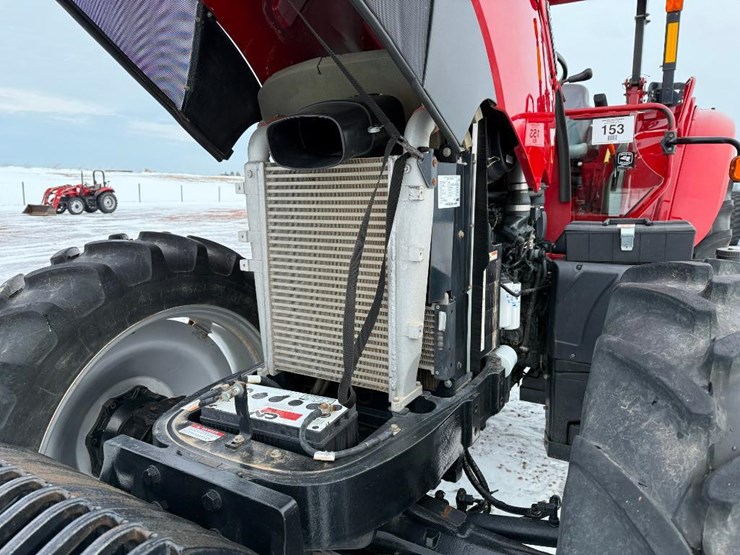 case-ih-farmall-140a-image-39