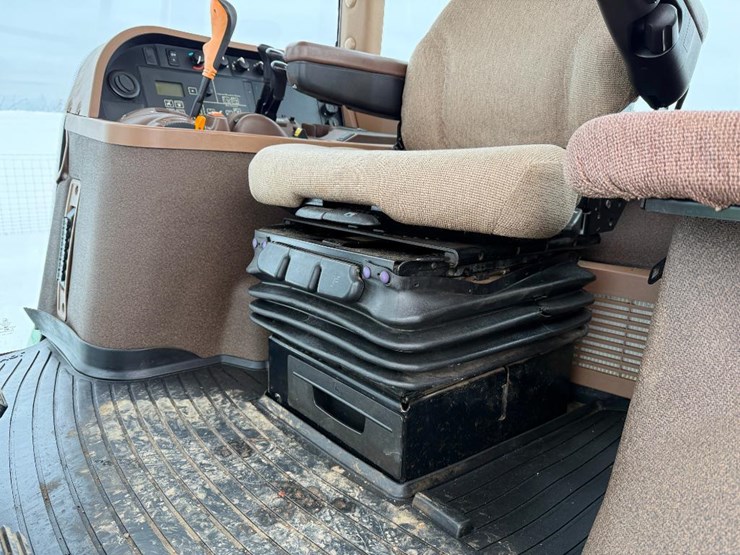 john-deere-7820-image-59