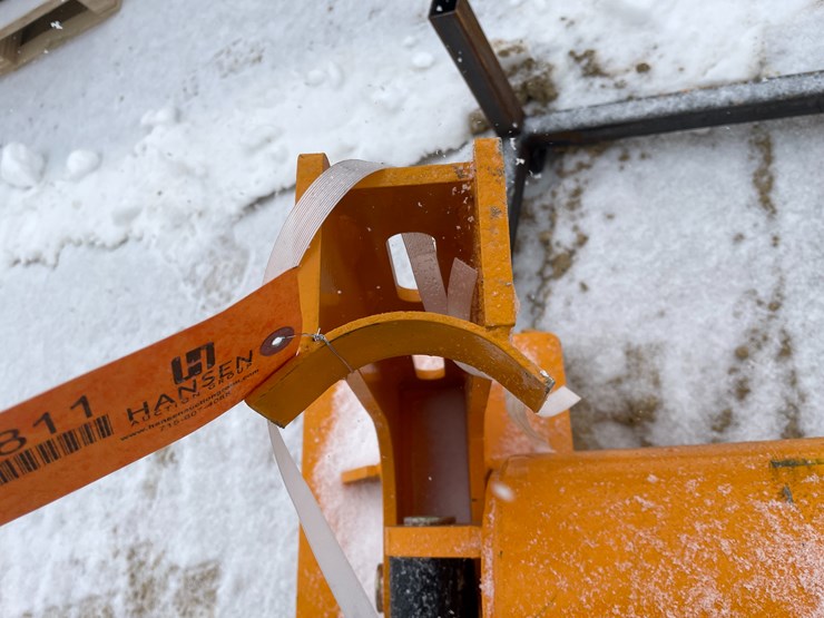 caterpillar-305-image-12