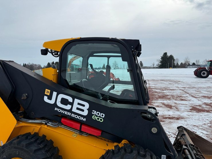 jcb-300-image-18