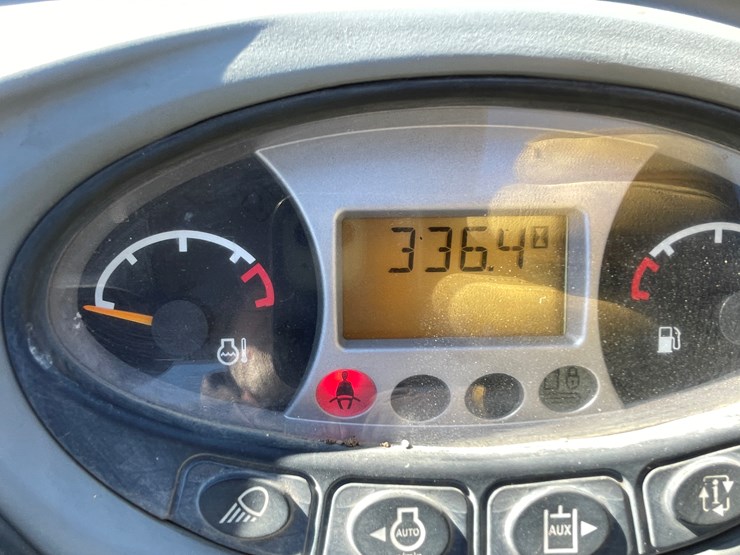 2022-bobcat-e20-image-28