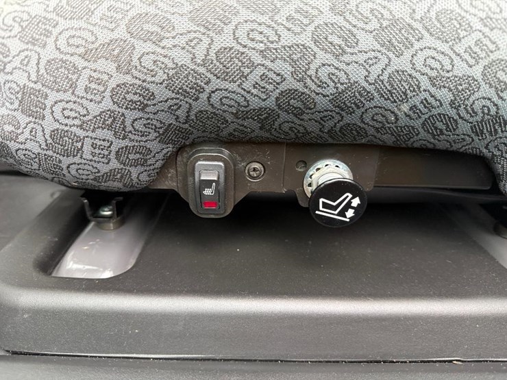 2023-case-tv370b-image-32