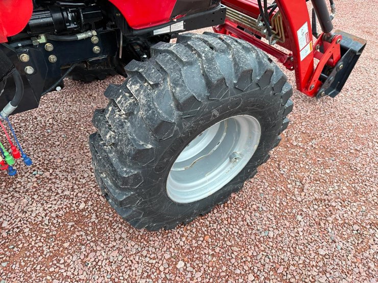 case-ih-farmall-55c-image-9