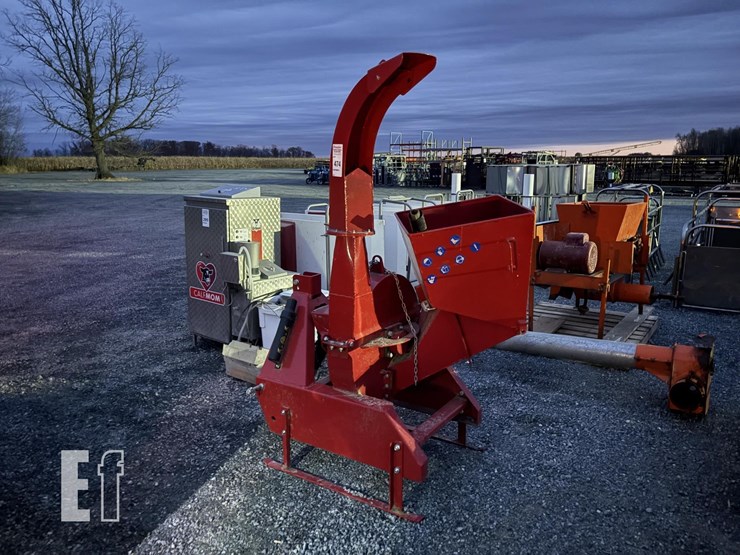 3pt-wood-chipper-image-1