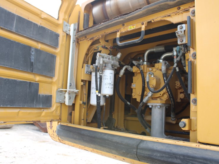 caterpillar-336fl-image-20