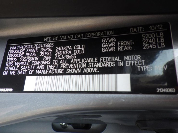 2013-volvo-xc60-image-16