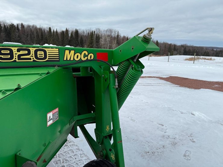 john-deere-920-image-25