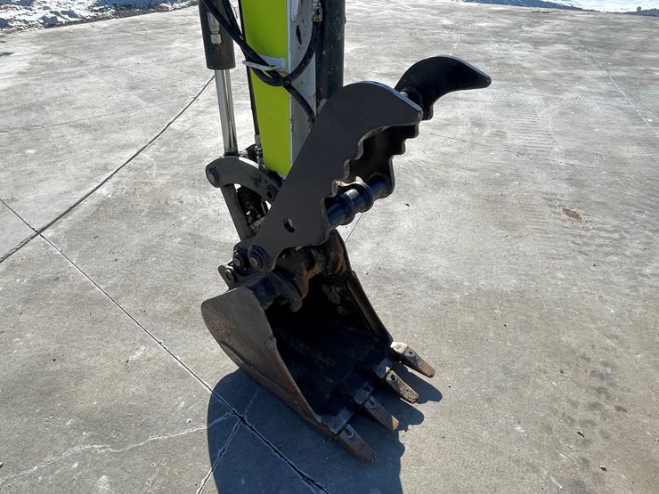 2021-bobcat-e32i-image-9