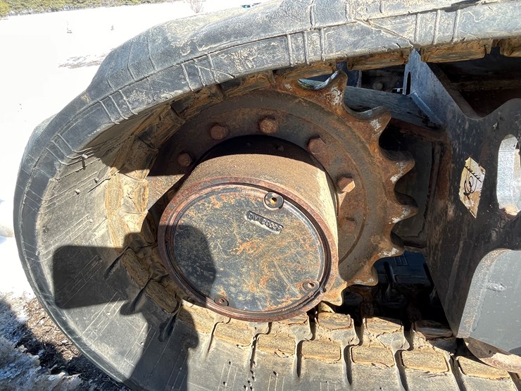 2021-bobcat-e50-image-38