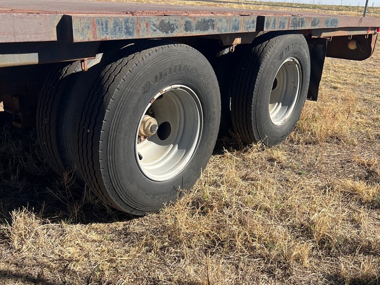 goose-neck-trailer-image-3