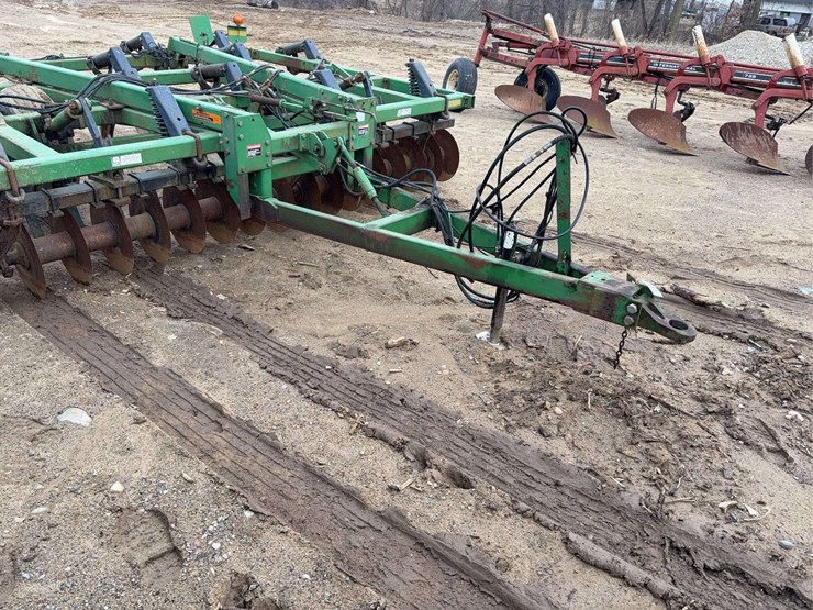 john-deere-714-image-3