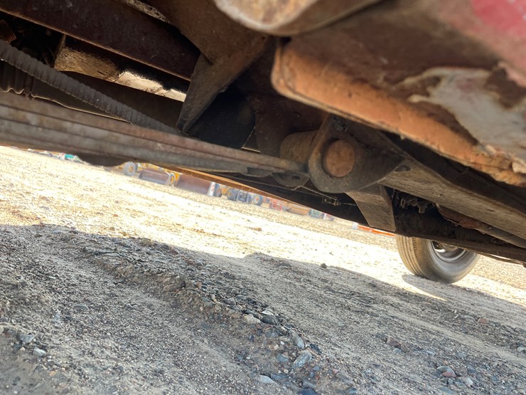 #1526-•-1950-willys-jeepster-**non-runner**(has-mn-title)-image-27