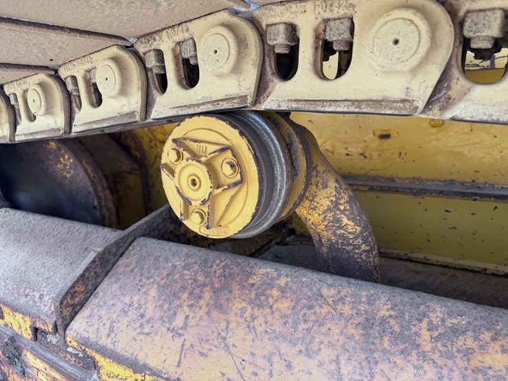 2002-deere-650h-lgp-image-14