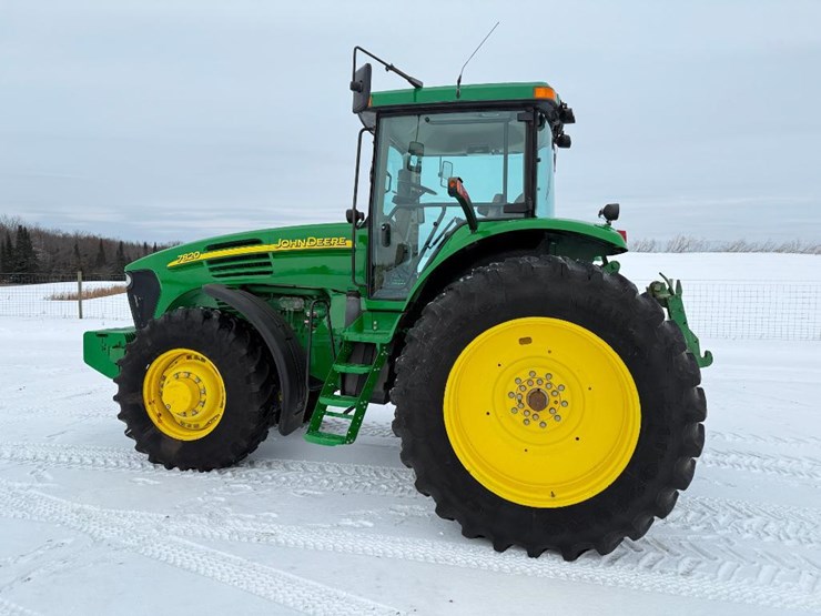 john-deere-7820-image-6