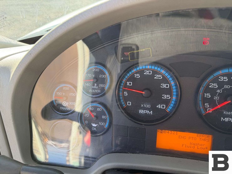 2011-international-workstar-7400-image-76