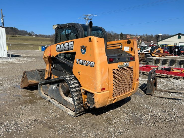2020-case-tr270-image-2