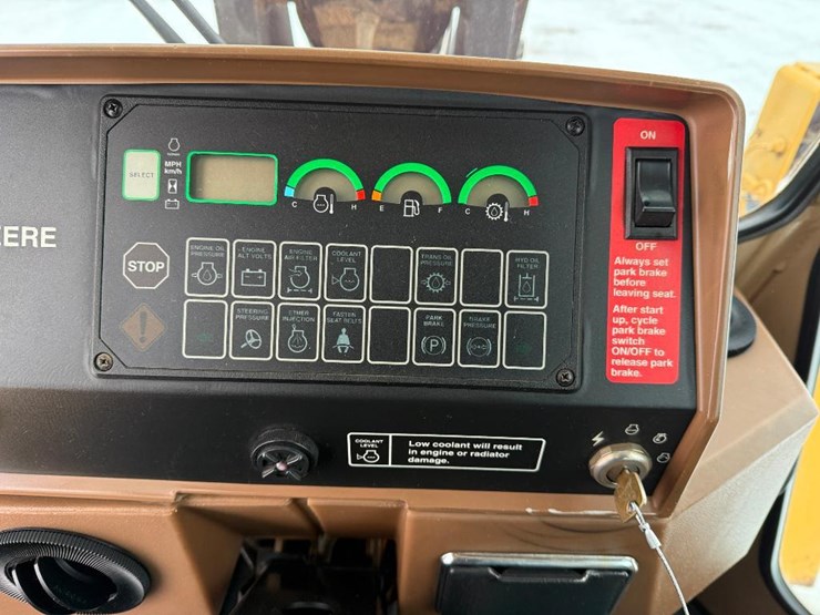 1996-deere-544g-tc-image-69