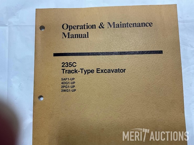 caterpillar-235c-image-4