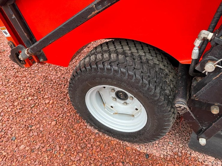 #25-•-lot-25-image-9