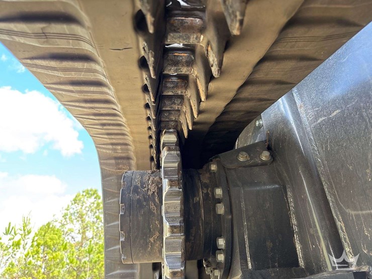 2024-kubota-svl97-2-image-39