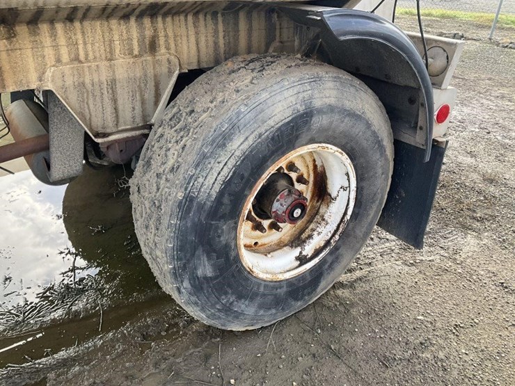 (dmv)-clough-4000g-alu.-tanker-trailer-image-12