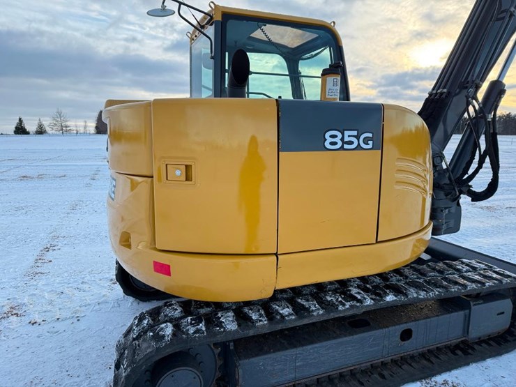 deere-85g-image-19